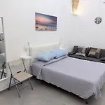 Monolocale Station Apartment *