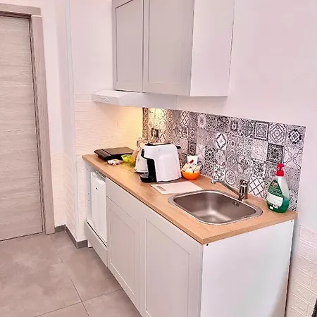 Apartament Monolocale Station *